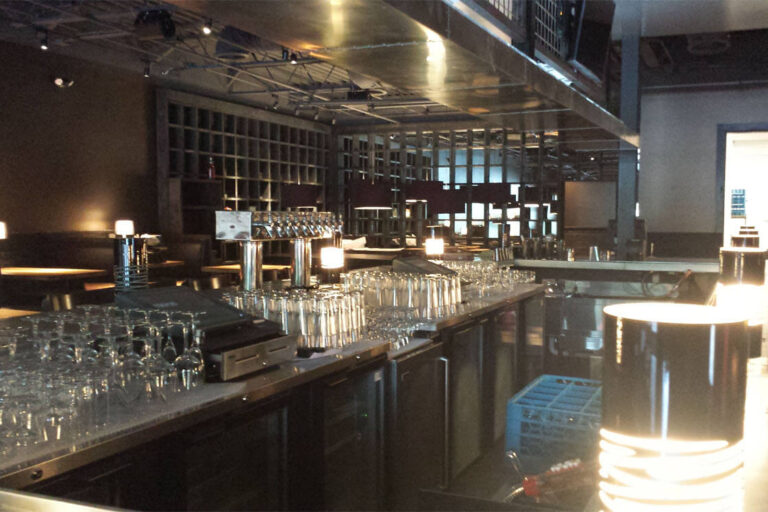 mason tavern from bar